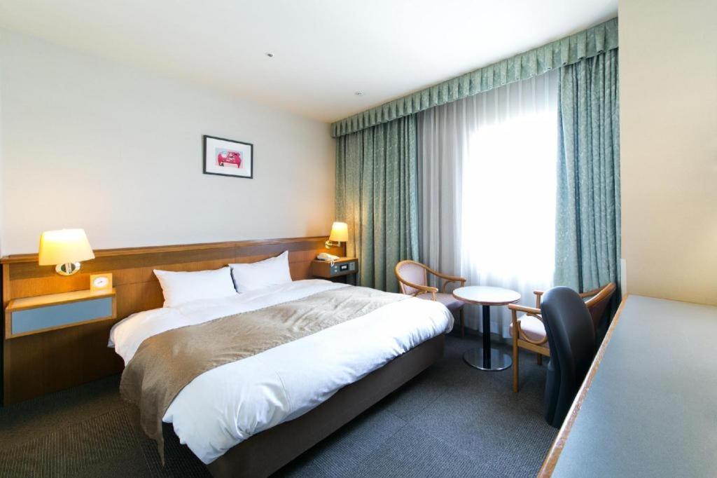 Pearl Hotel Ota Isesaki Екстер'єр фото